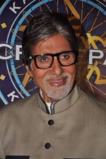 Amitabh Bachchan wins 5 crores on the sets of Kaun Banega Crorepati in Mumbai on 5th Jan 2013 (60).JPG